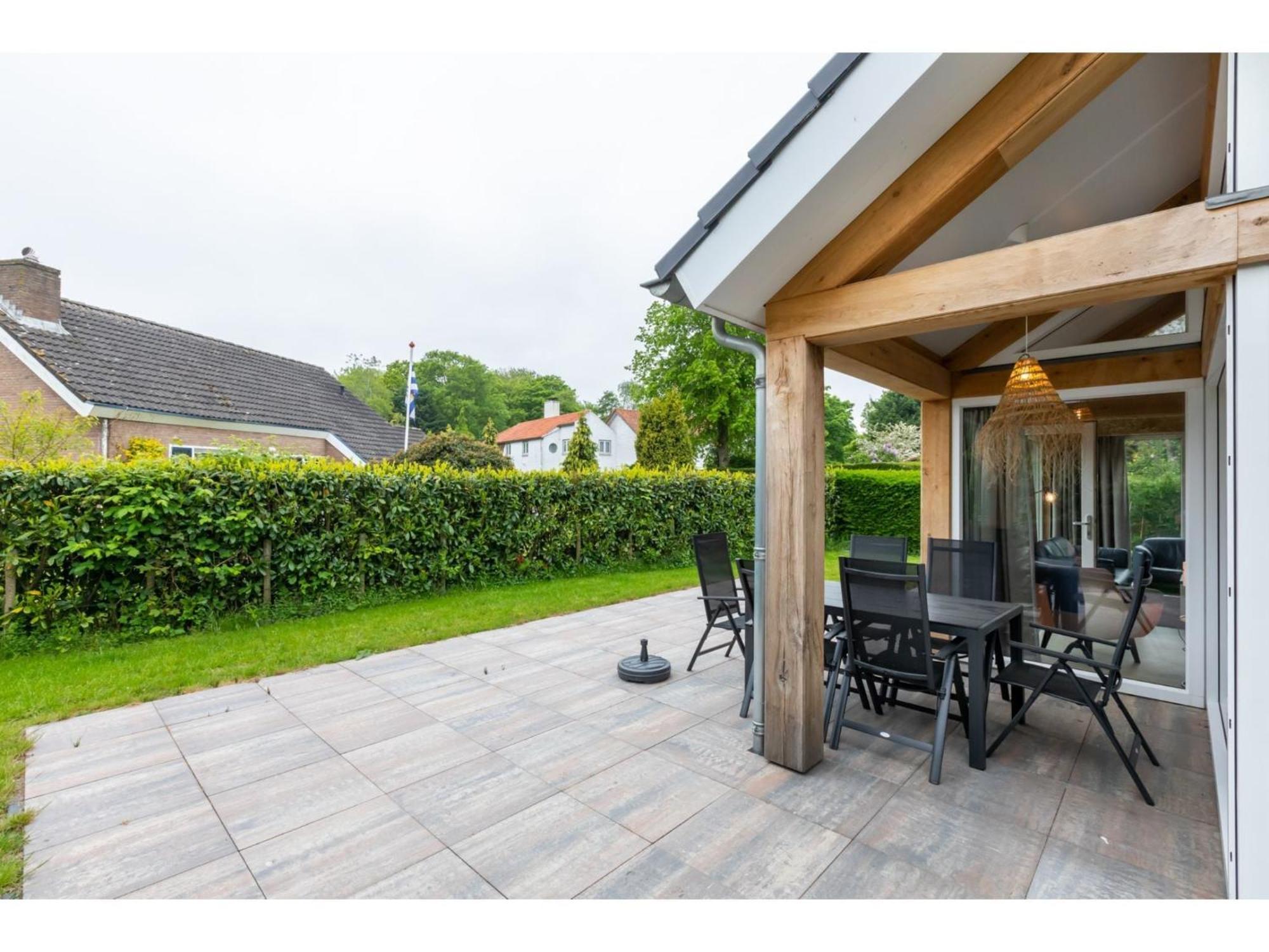 Vakantiehuis Detached In A Wooded Area Near The Burgh-Haamstede